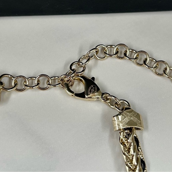 Authentic Chanel crystal CC necklace - Picture 11 of 14